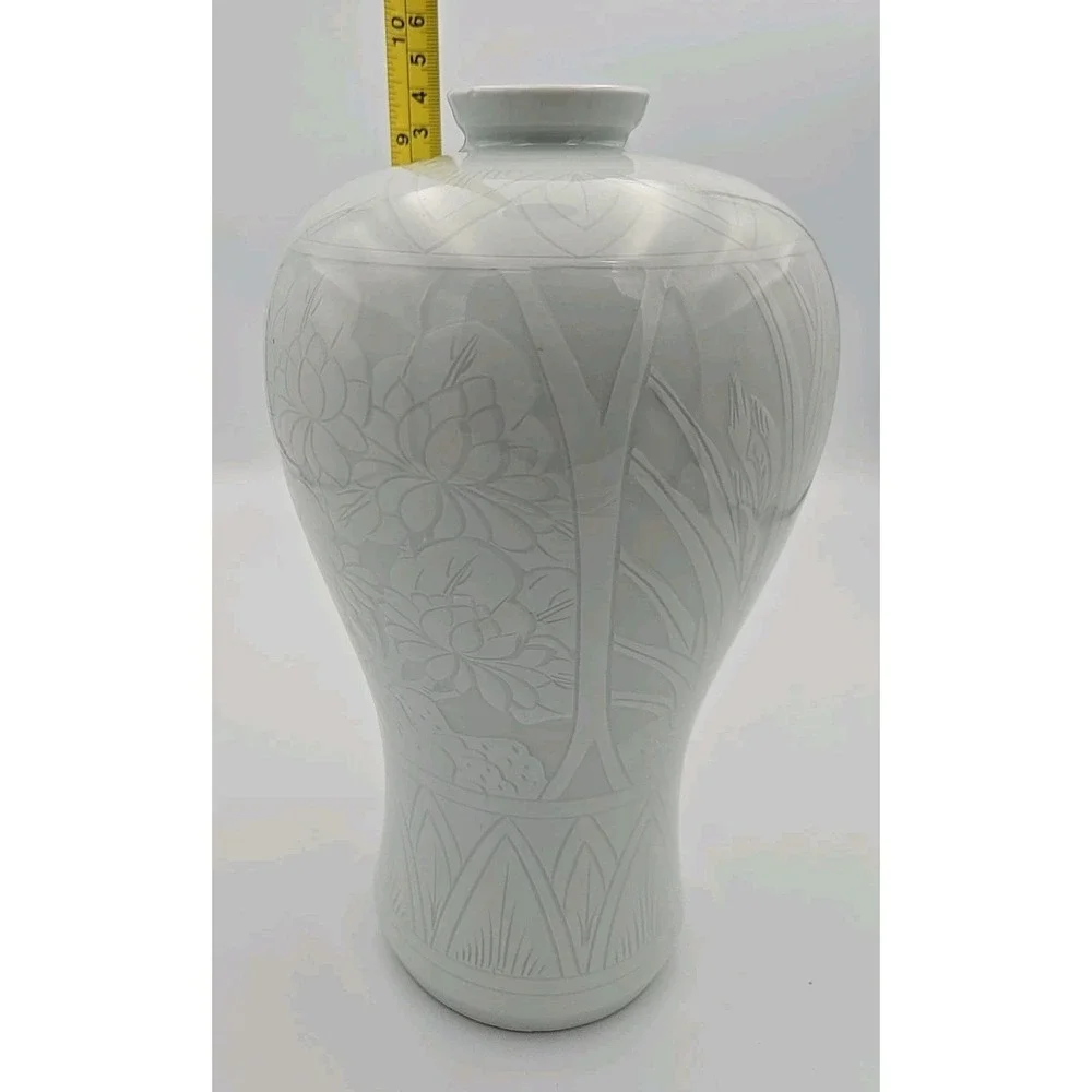 Chinese‎ Porcelain Plum Vase White Glazed Floral Ming Mark Reproduction Decor